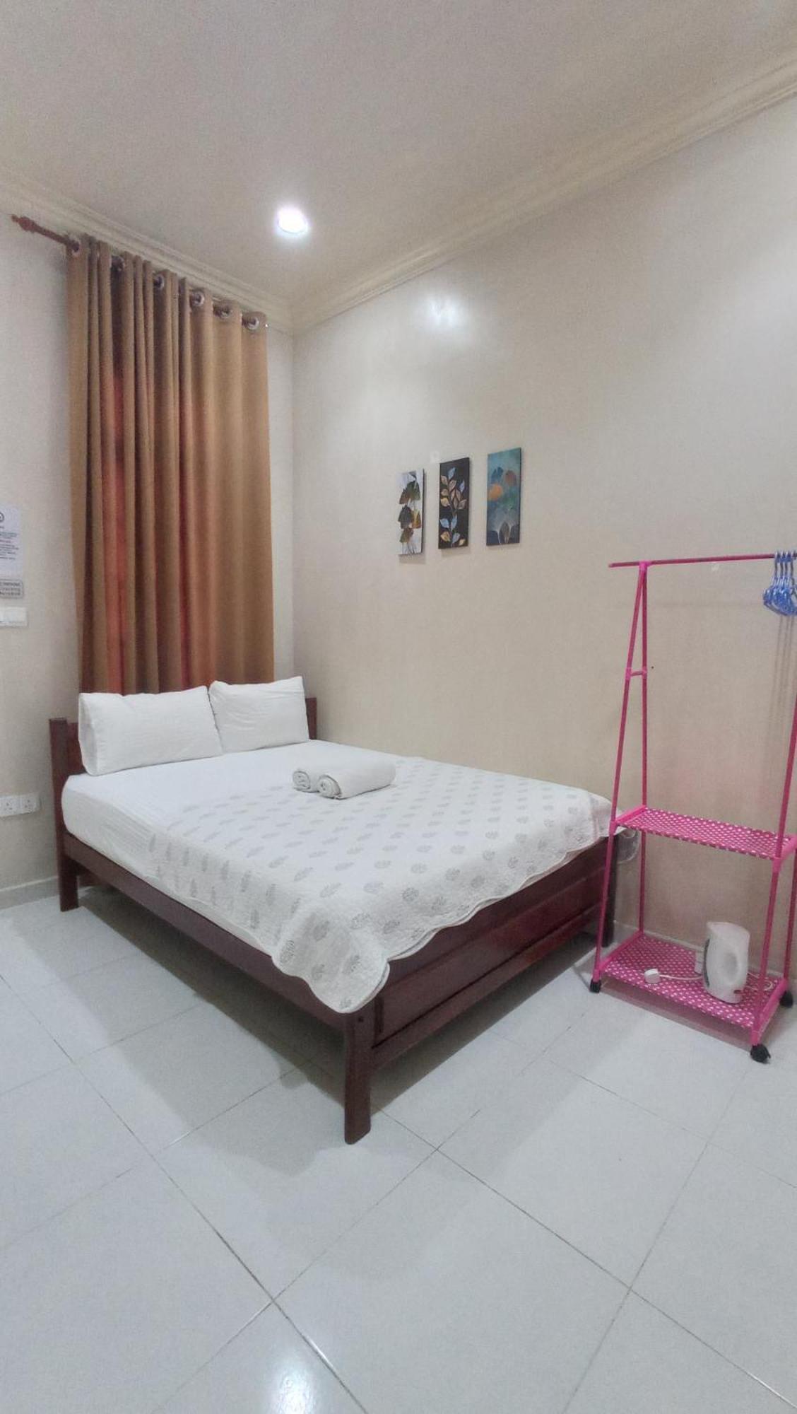 Desa Besut Inn Kampung Kuala Besut Habitación foto